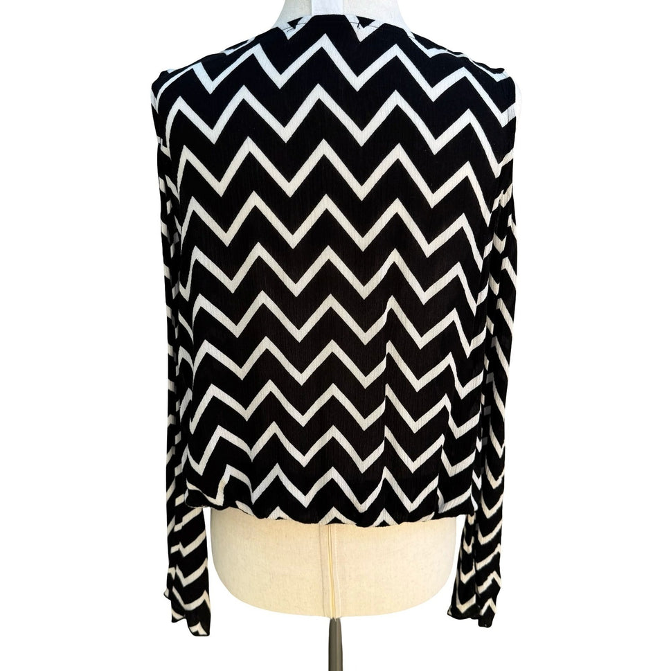 Pretty Good Chain Neckline Chevron Cold Shoulder Flowy Wrap Blouse Black Women M