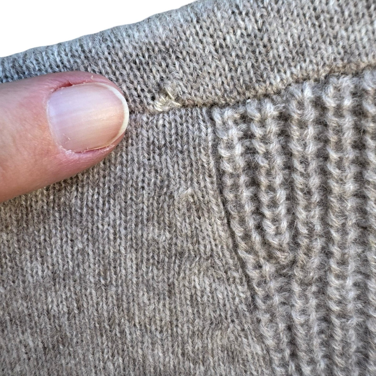 Charter Club 100% Cashmere Quiet Luxury Quarter Zip Roll Neck Sweater Tan M