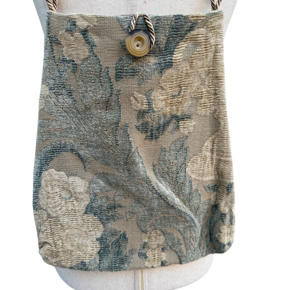 Dorit Collection Vintage Floral Tapestry Shoulder Bag Tortoise Acrylic Chain