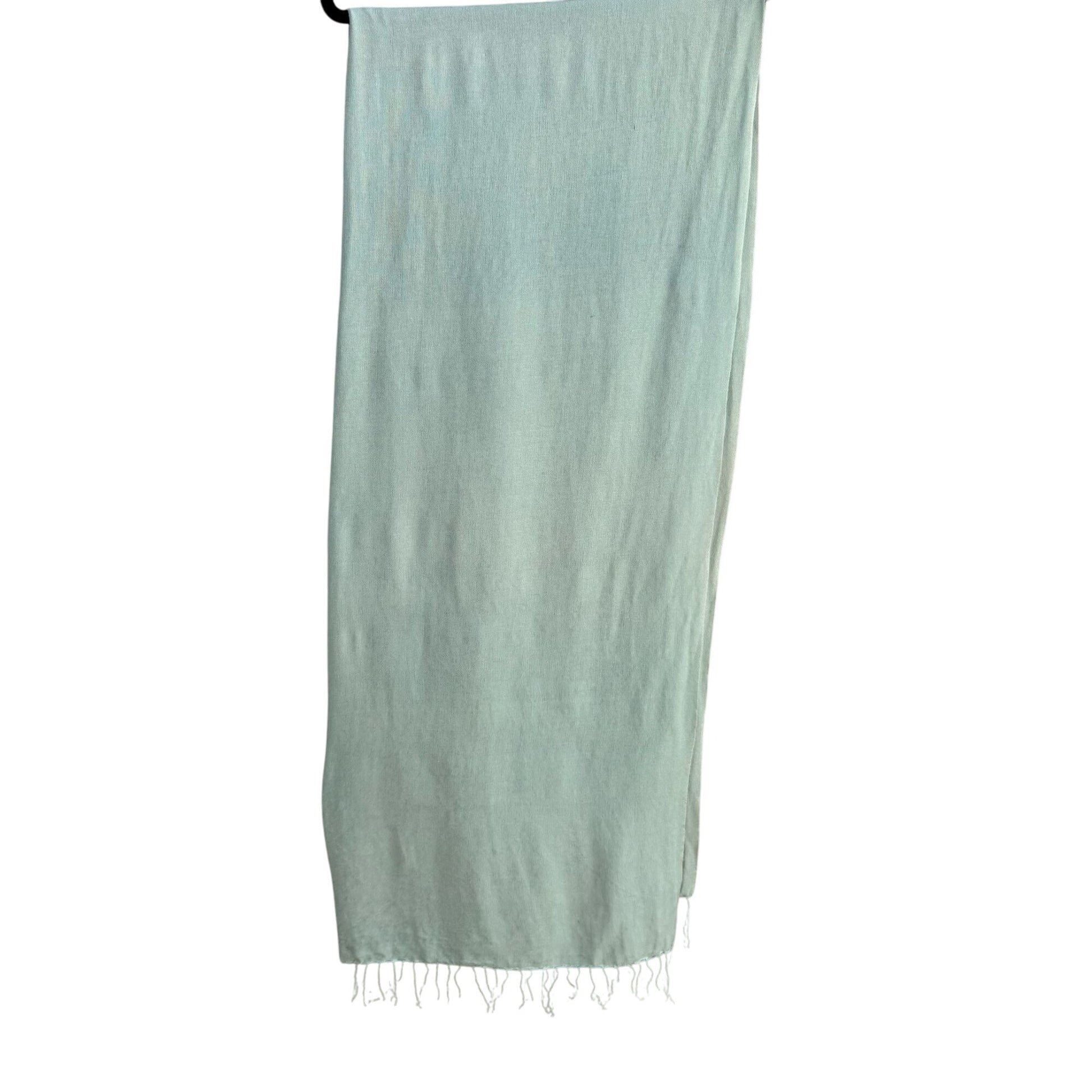 Vintage Cashmere Wool Mint Green Soft Fringe Edges Womens Woven Scarf Wrap Shawl