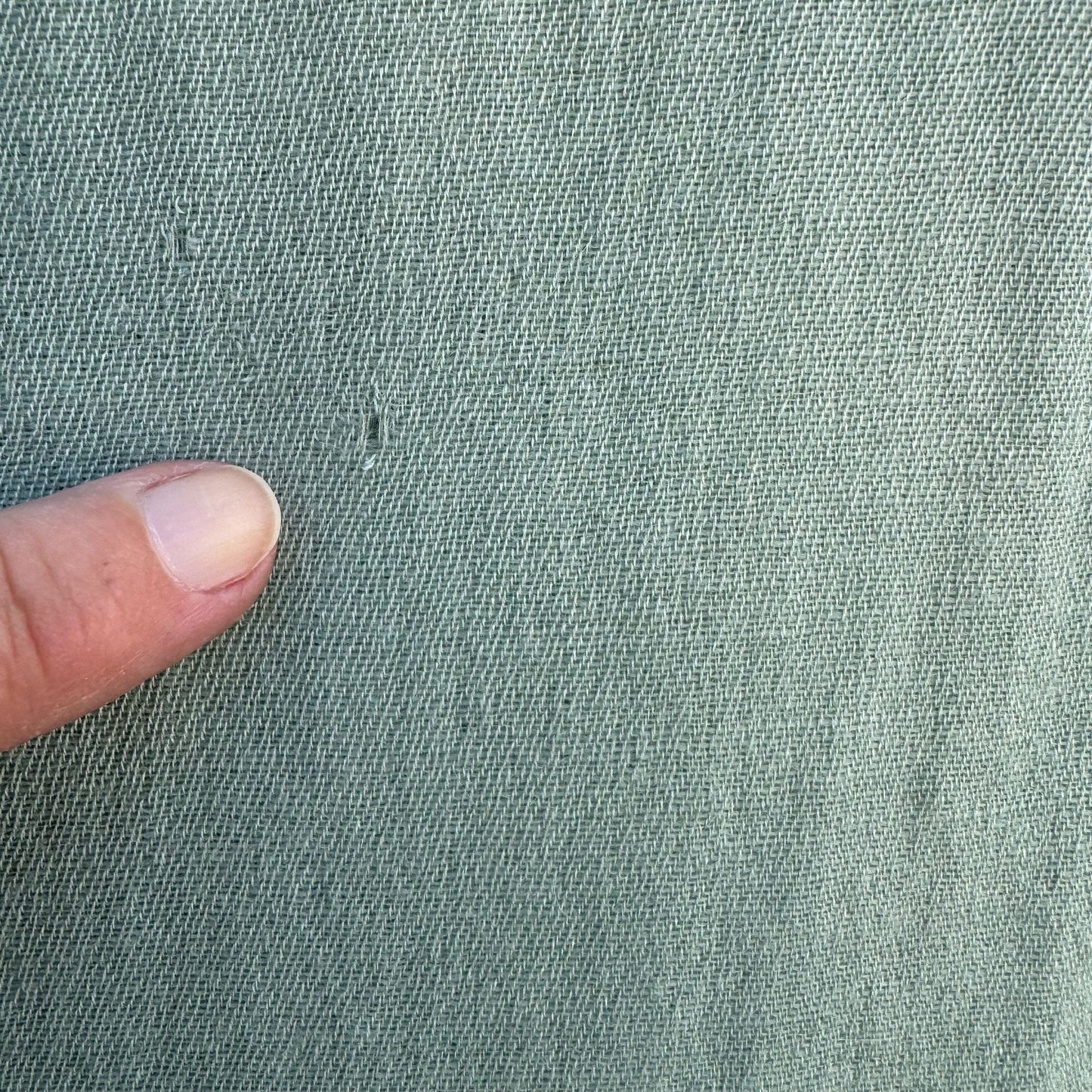 Vintage Cashmere Wool Mint Green Soft Fringe Edges Womens Woven Scarf Wrap Shawl