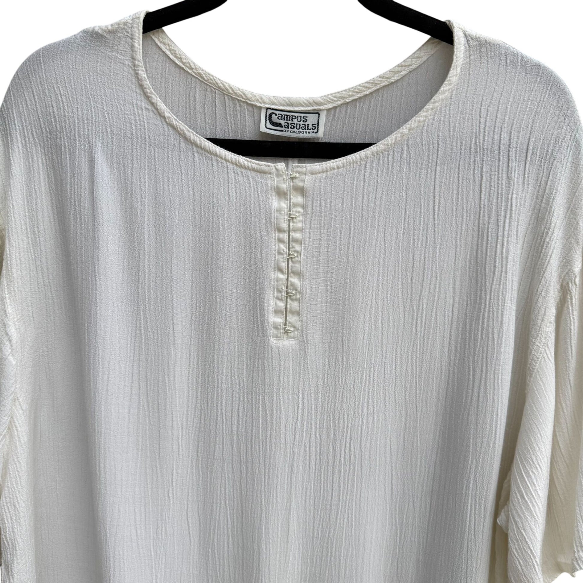 Campus Casuals Of California Vintage Womens White Crinkle Short Sleeve Blouse