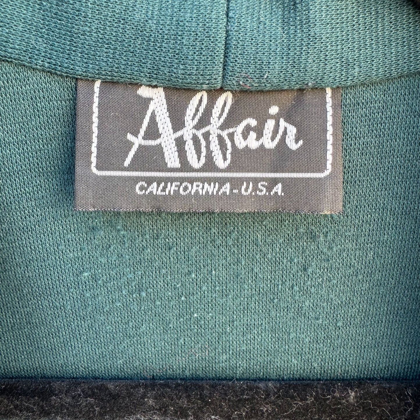 Affair California Vintage Green Decorative Jeweled Buttons Open Front Cardigan