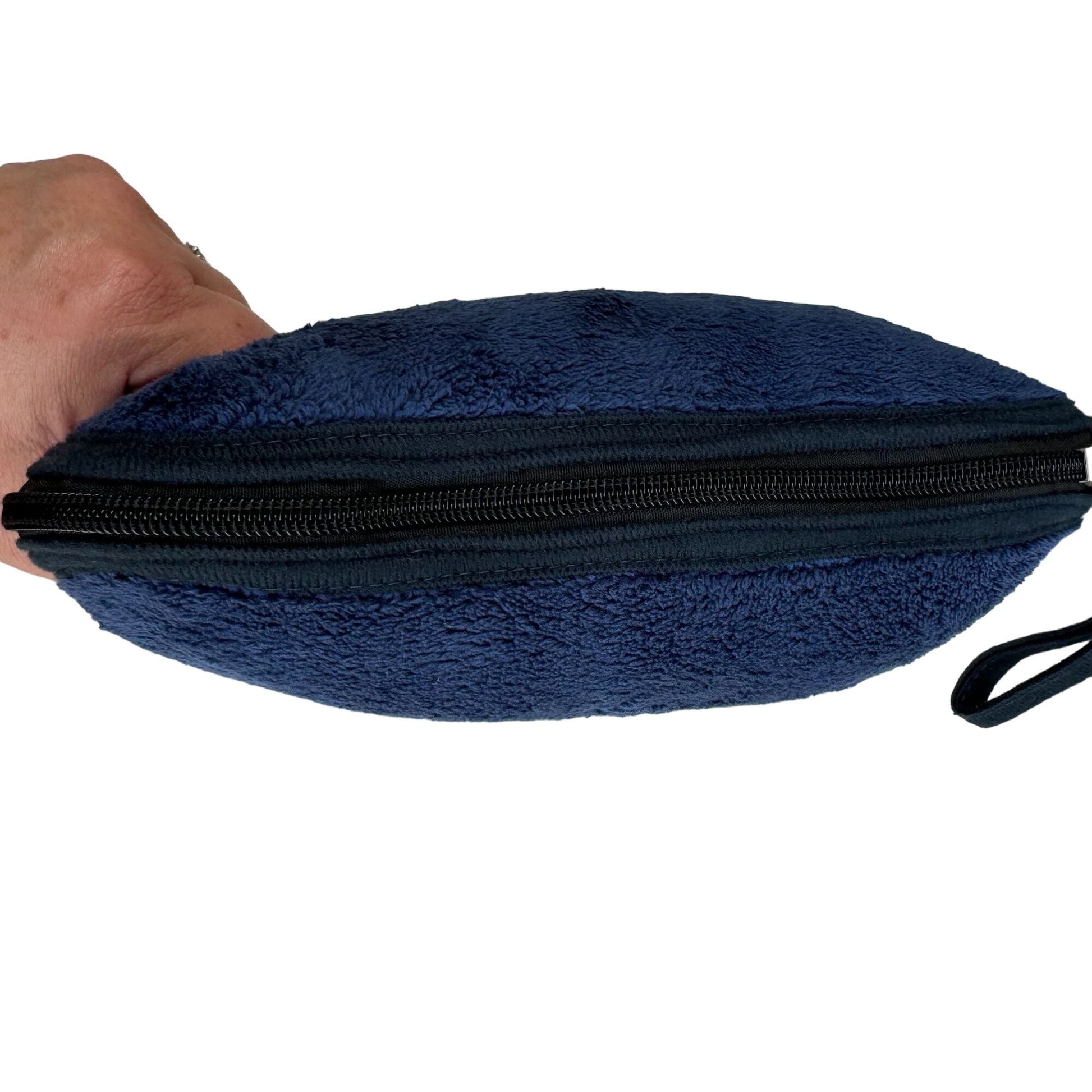 Country Link Navy Fleece Travel Pocket Zippered Pouch Personal Throw Blanket