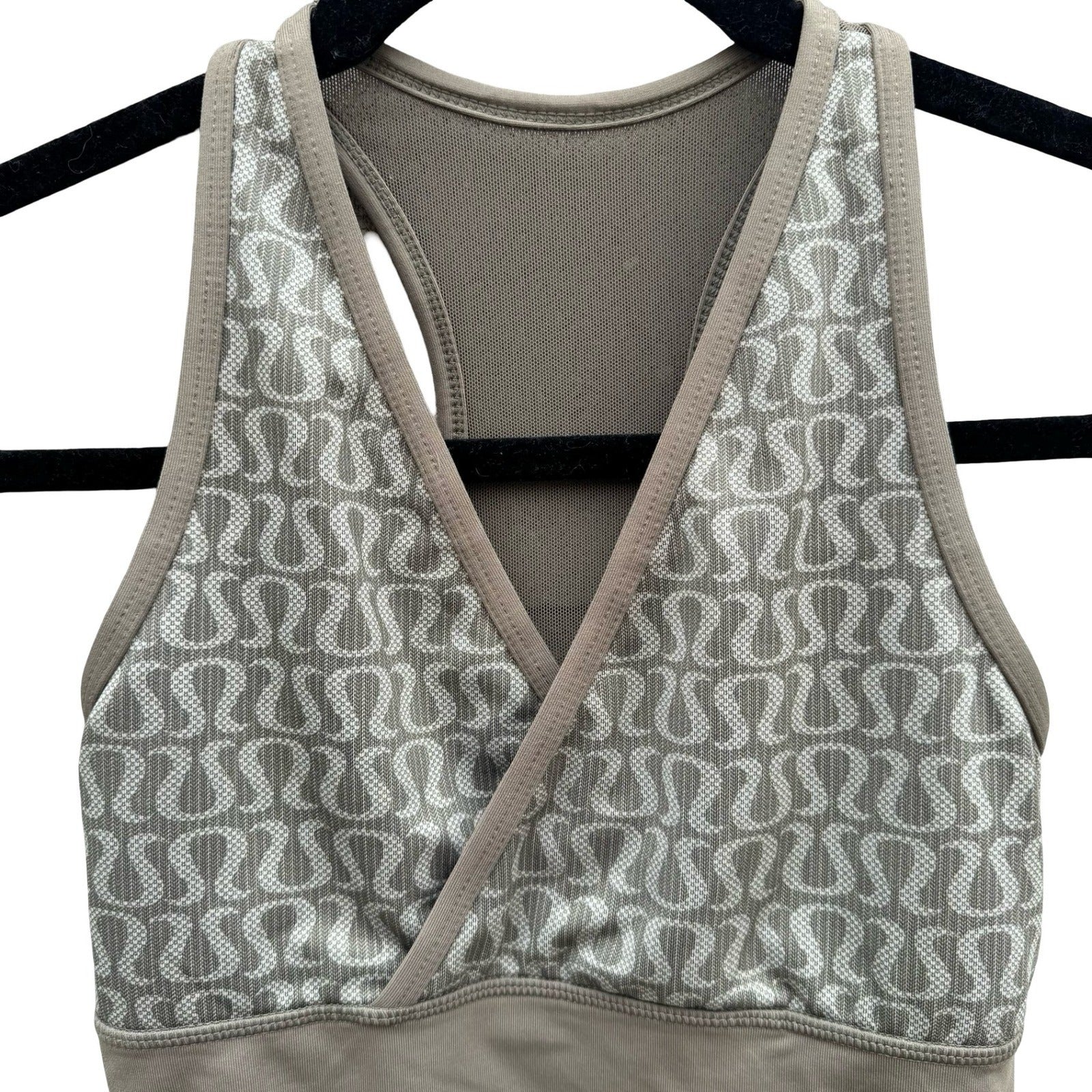 Lululemon Racerback Tank Top V-Neck Shelf Bra Taupe Logo Print 4 Yoga Gorpcore