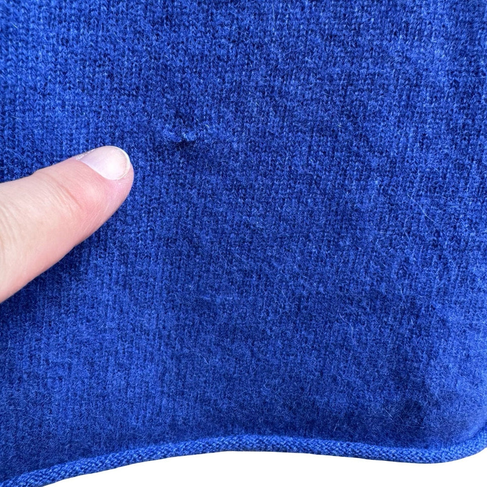 Nicole Miller Cashmere Quiet Luxury Minimalist Turtleneck Sweater Royal Blue