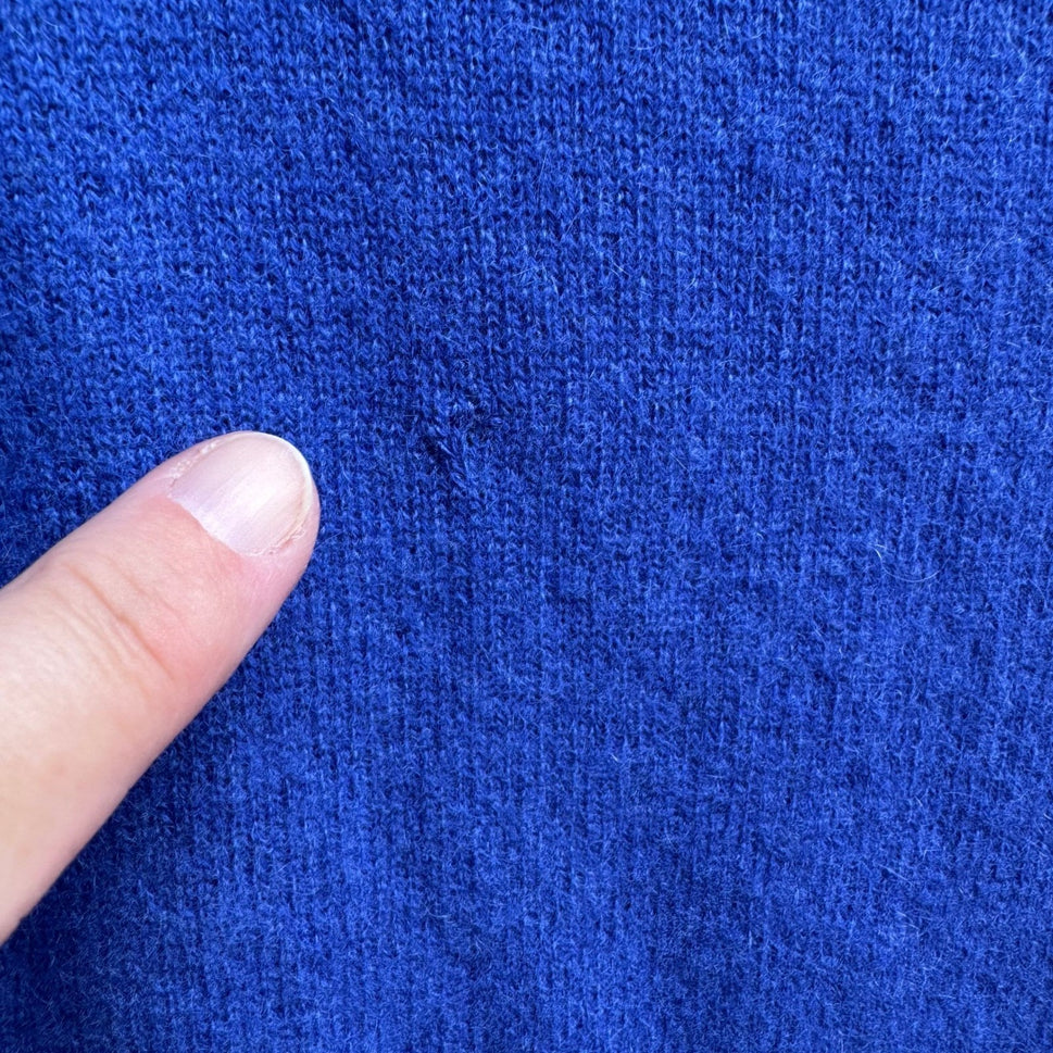 Nicole Miller Cashmere Quiet Luxury Minimalist Turtleneck Sweater Royal Blue