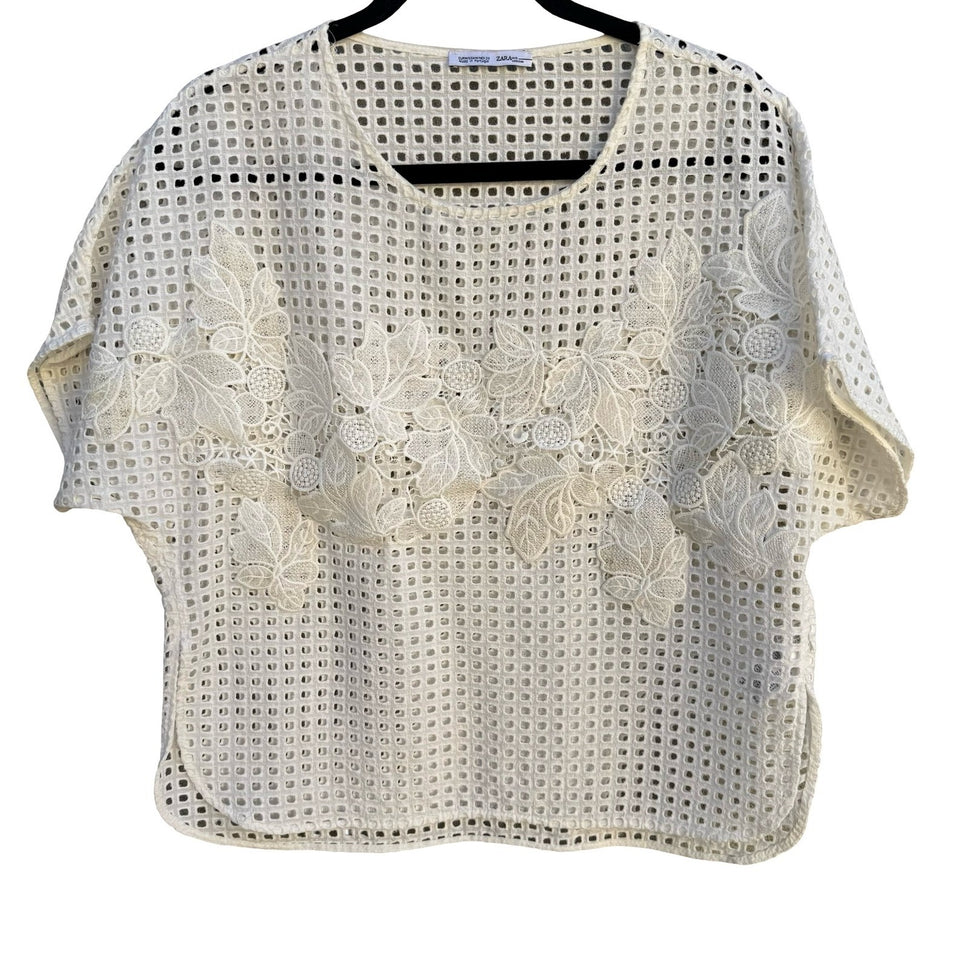 Zara Woman Collection Cream Eyelet Lace Floral Applique Boxy Top Blouse Medium
