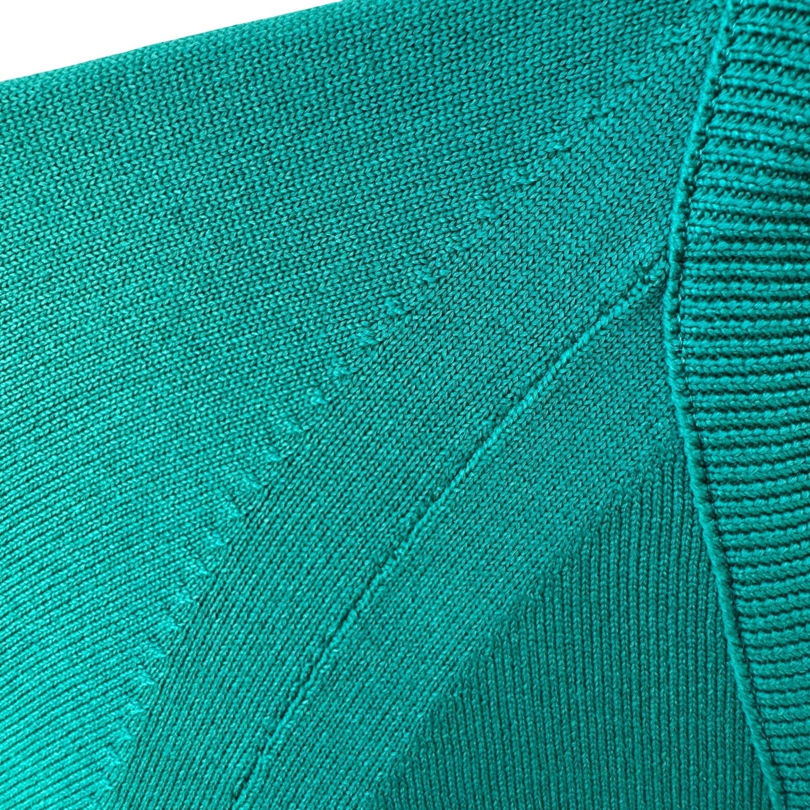 Vintage 70s Emerald Green V-Neck Raglan Sleeve Fine Knit Sweater Womens Small