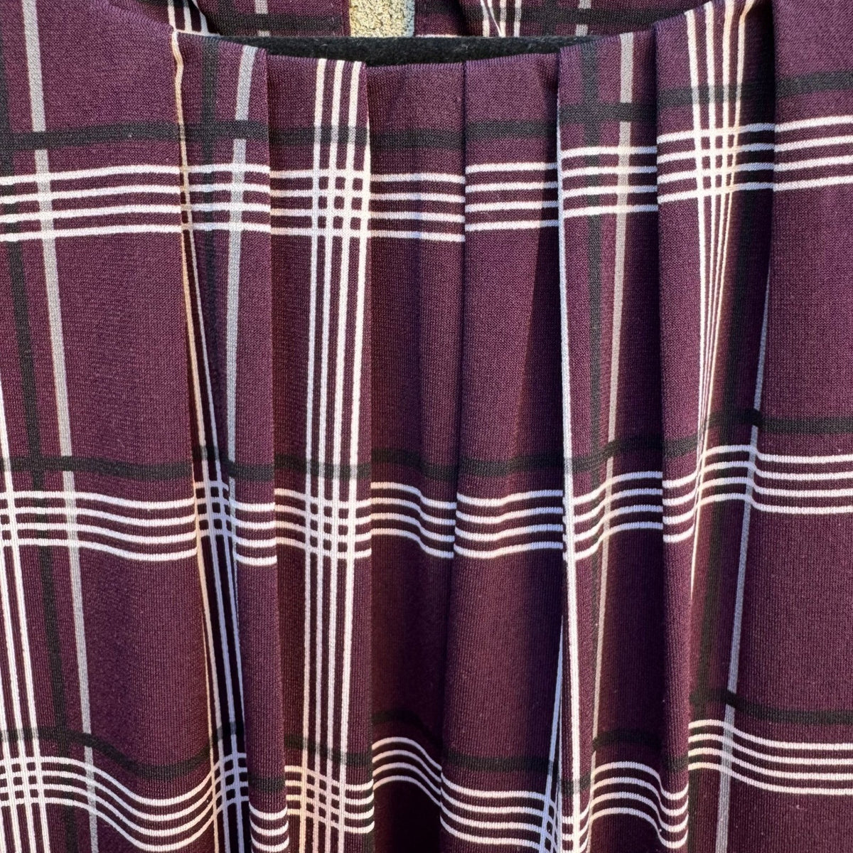 Calvin Klein Plaid Pleated Neck Dark Academia Professional Sleeveless Blouse L