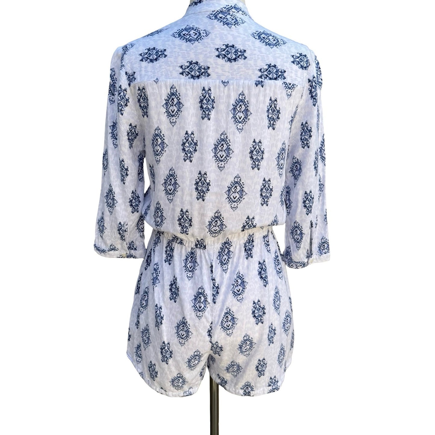Hollister Blue White Ikat Medallion Button Up Romper S Drawstring Waist Pockets