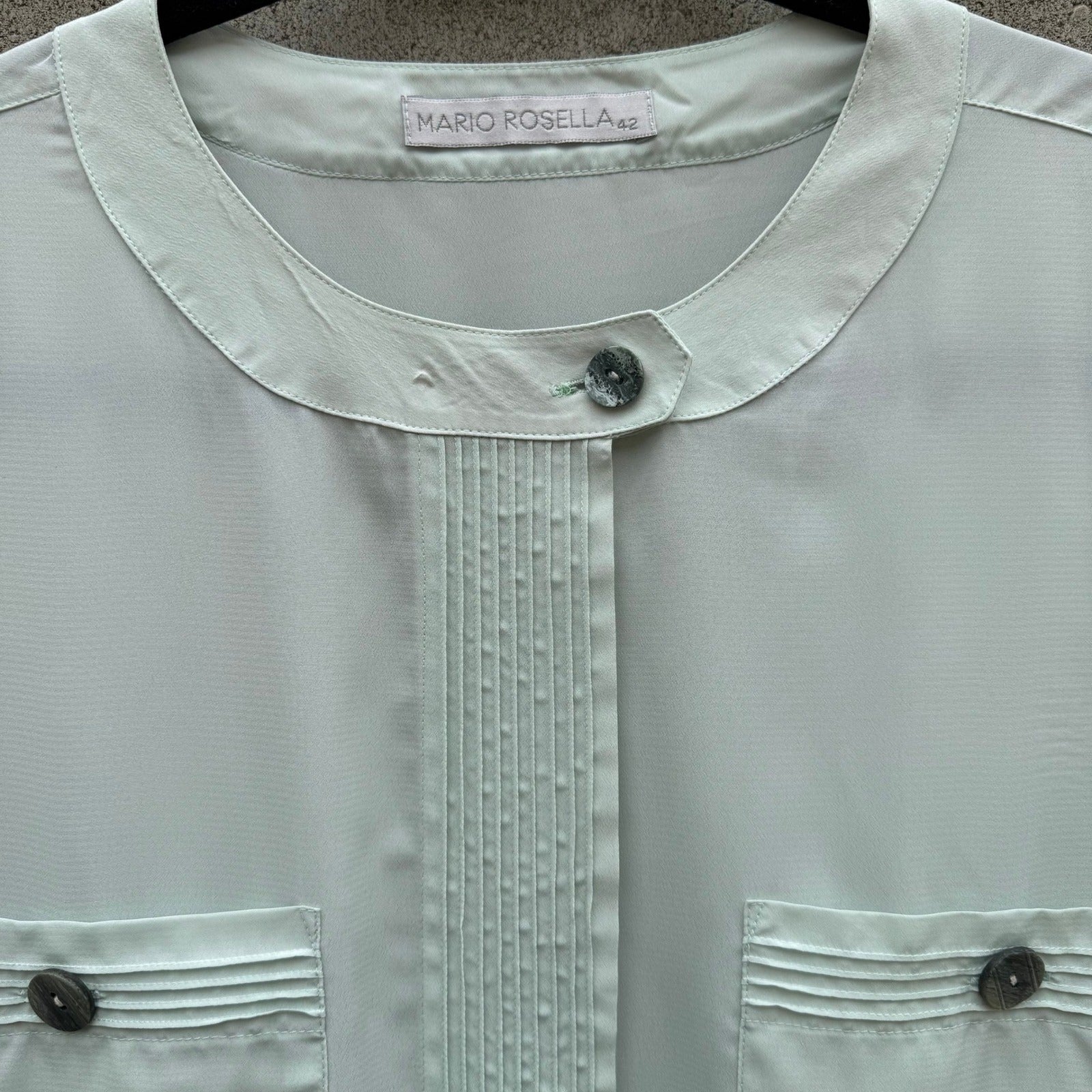 Mario Rosella Pastel Green Pleated Short Sleeve Blouse Collarless Minimalist
