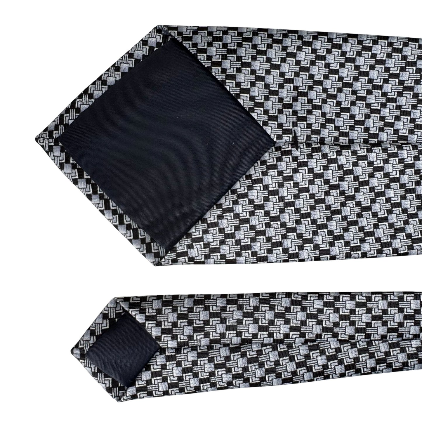Ivre Hausse Vintage Mens Black & White Geometric Pattern Silk Tie Necktie