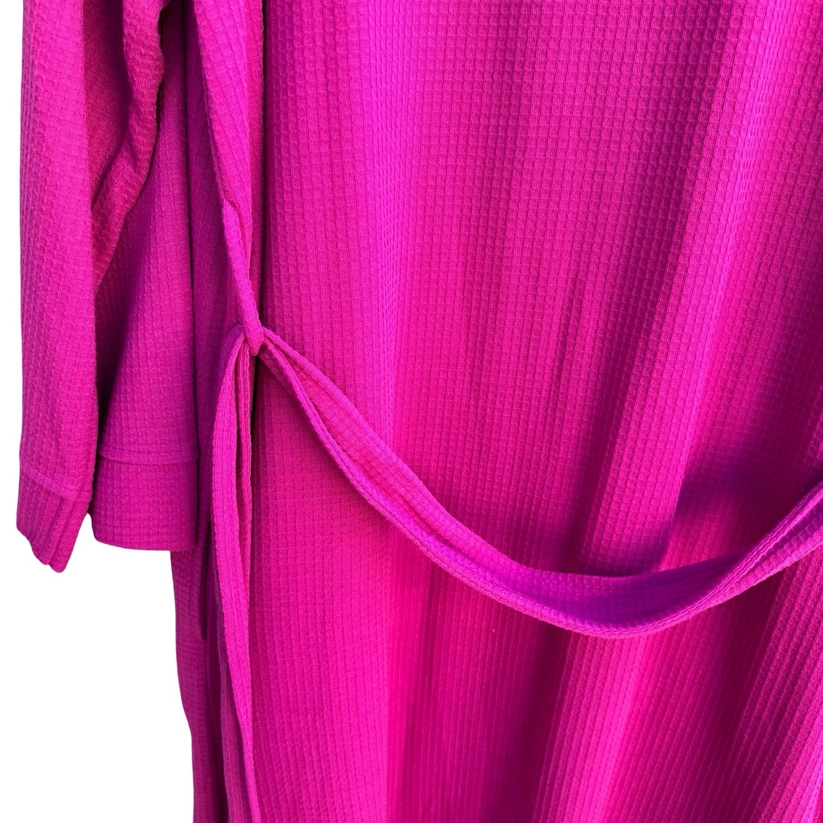 Aegean Apparel Womens Waffle Knit Robe Fuchsia Pink Long Spa Bathrobe Size L NEW