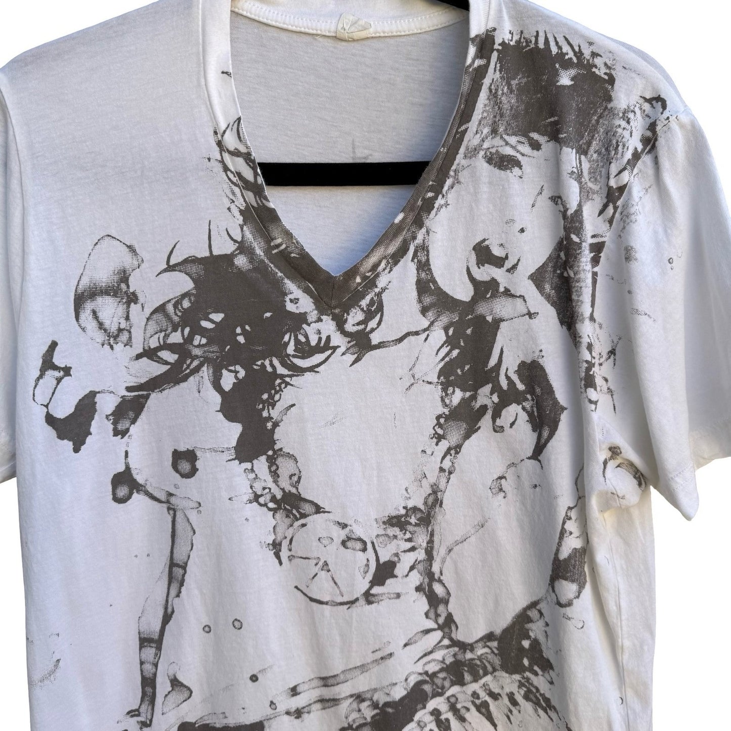 Alternative Apparel Abstract Grunge Alt Emo Graphic V-Neck Shirt Cotton Mens M
